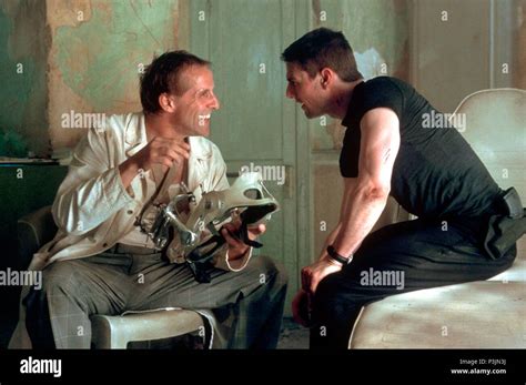 Minority Report : Stephen Spielberg 20th century Fox .